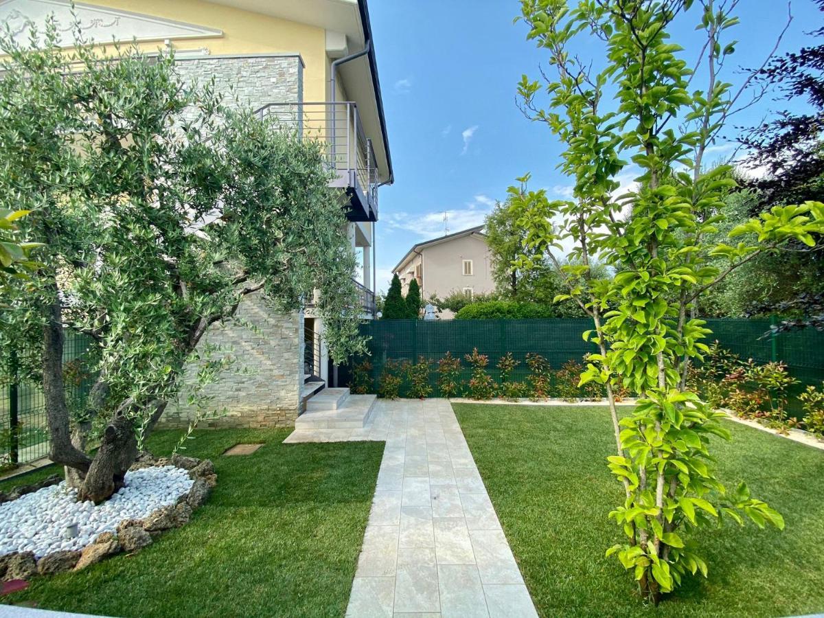 Villa Elena Desenzano del Garda Eksteriør billede