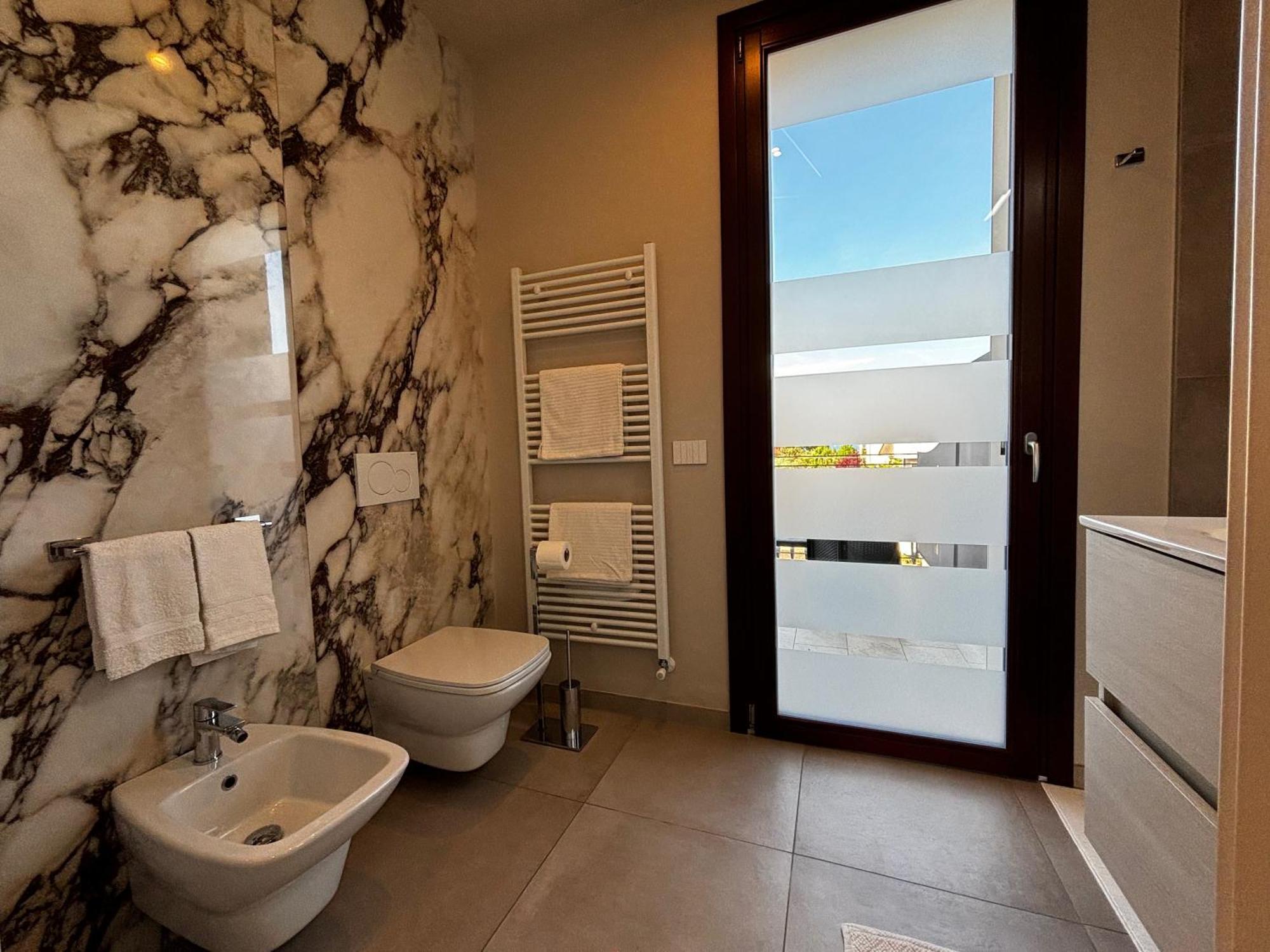 Villa Elena Desenzano del Garda Eksteriør billede
